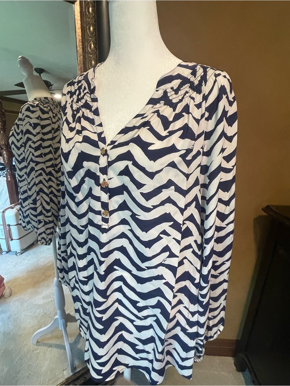 Lilly Pulitzer Navy & White Wave-Stripe V-Neck Button Tunic
